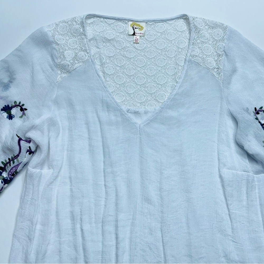 Fig & Flower Embroidered Tunic Womens 2XL Floral Boho Anthropologie Poly Rayon - Picture 2 of 14